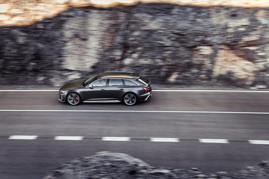  Audi RS6 Avant (C8) 2019 года  (WW) (фото 24 из 46)